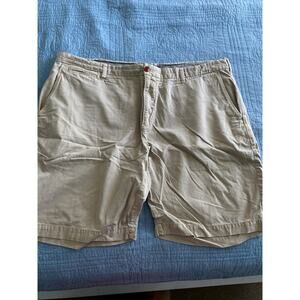 Mens Tommy Hilfiger Size 40 Khaki Shorts